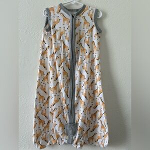 Burt’s Bees sleep sack - Gray and White